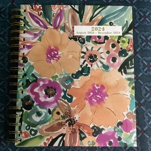 Floral Agenda Planner 2024 New 17 months August 2023-December 2024